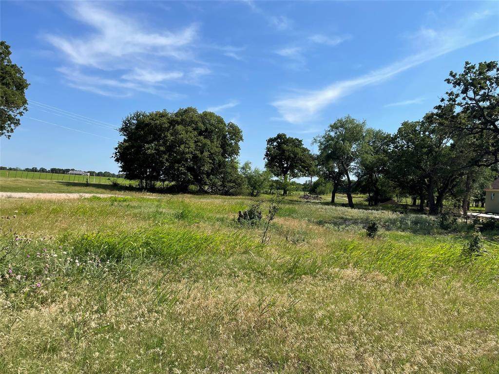661 Sugartree Circle - Photo 1
