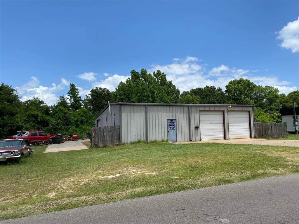 506 Scott - Photo 1