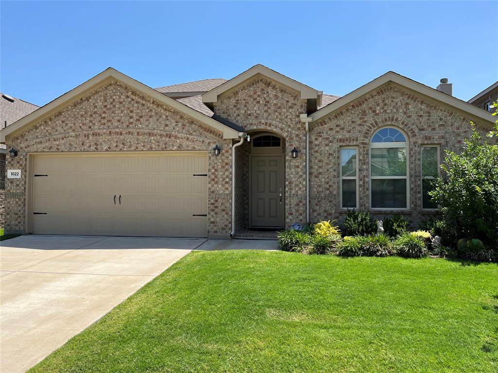 1022 Churchill Drive - Photo 1