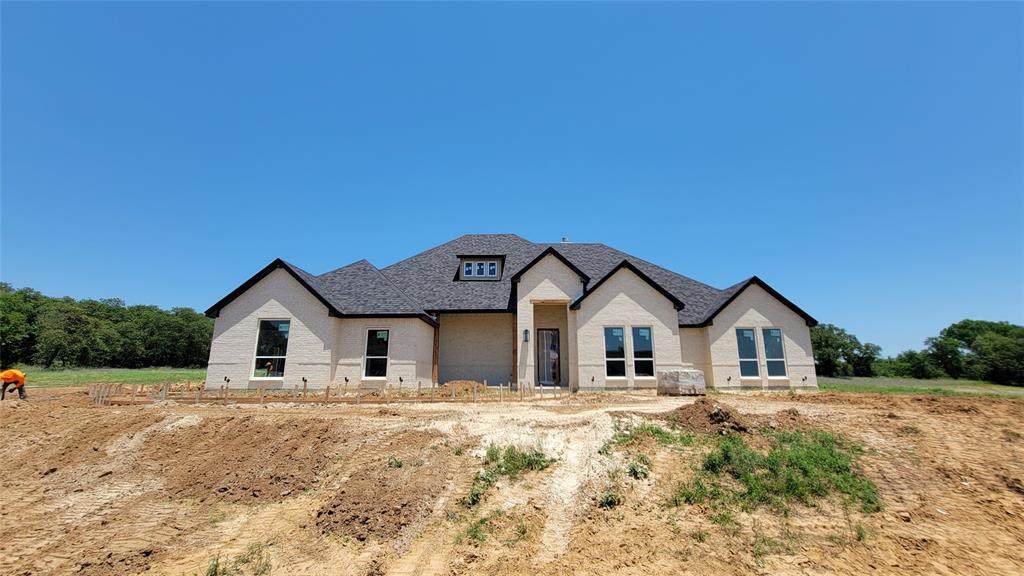 1024 Llano Way - Photo 1