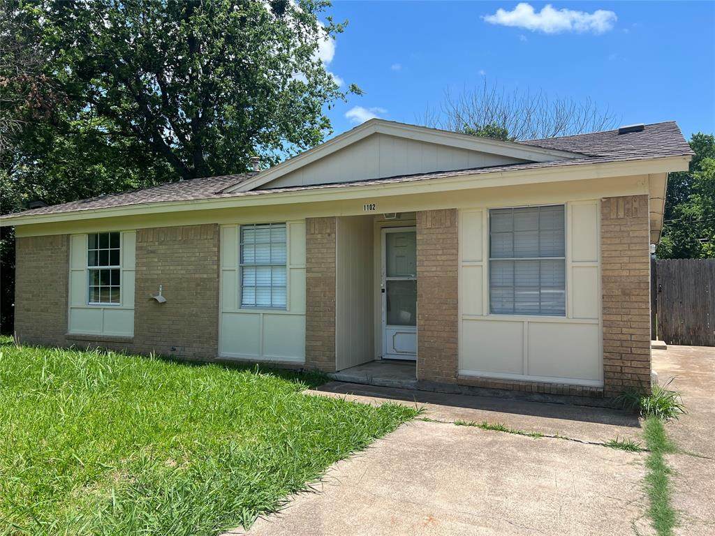 1102 Lindo Drive - Photo 1