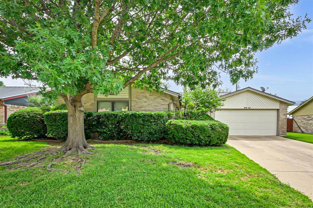 3914 Willowood Lane - Photo 1