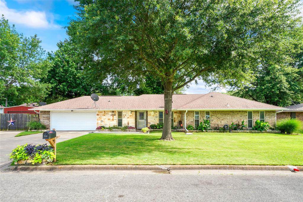 503 Mockingbird Street - Photo 1