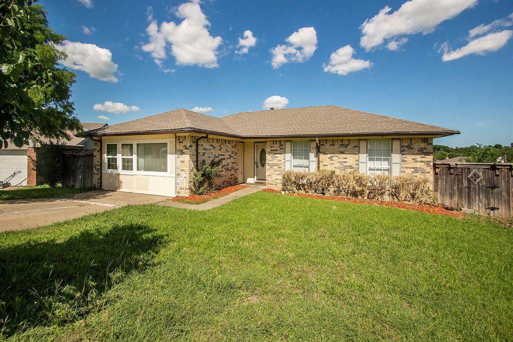 1341 Belinda Court - Photo 1