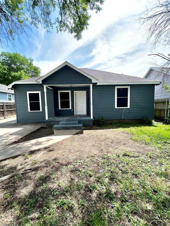 3042 Fernwood Avenue - Photo 1