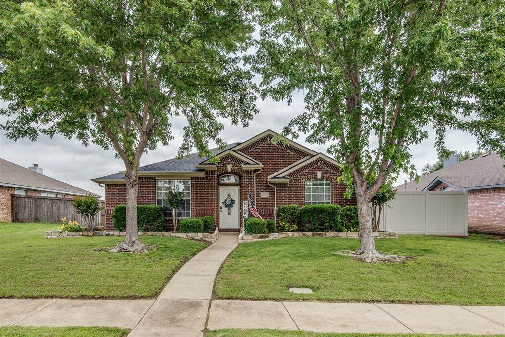 10712 Copperwood Drive - Photo 1