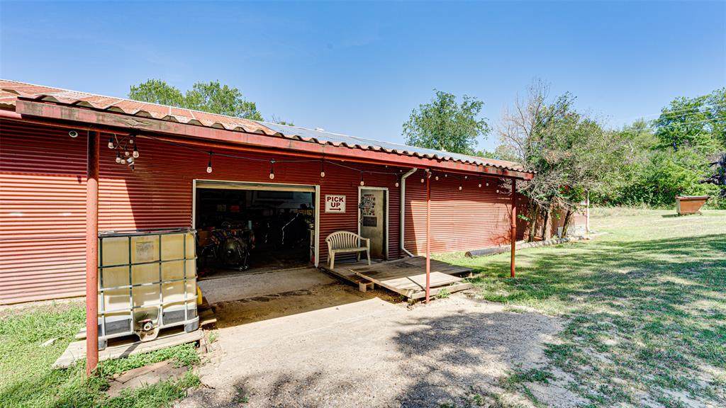 195 Sunflower Lane - Photo 1