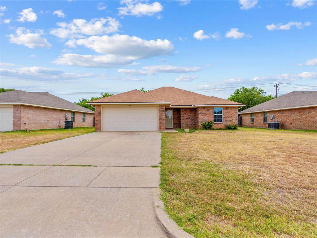 612 Westmeadow Drive - Photo 1