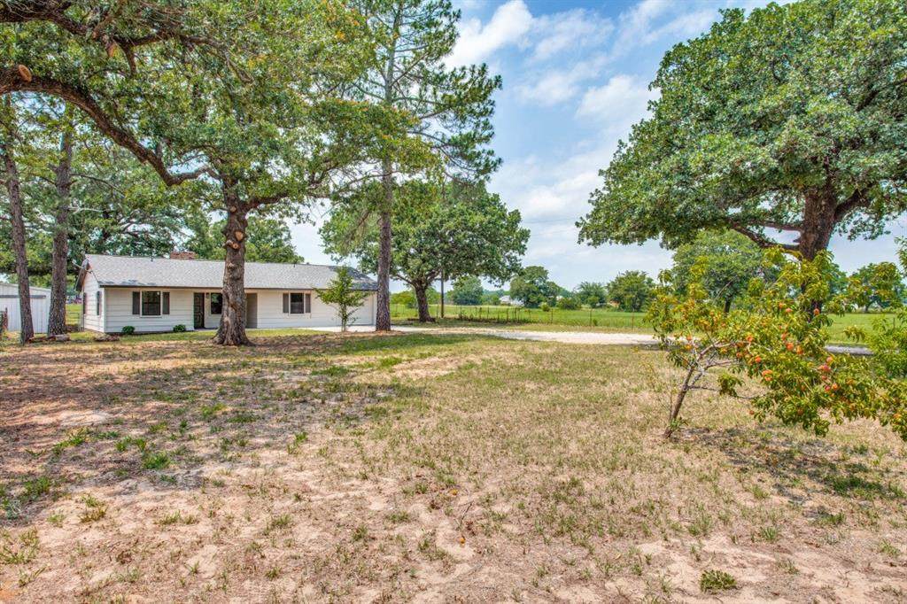 334 County Road 3340 - Photo 1