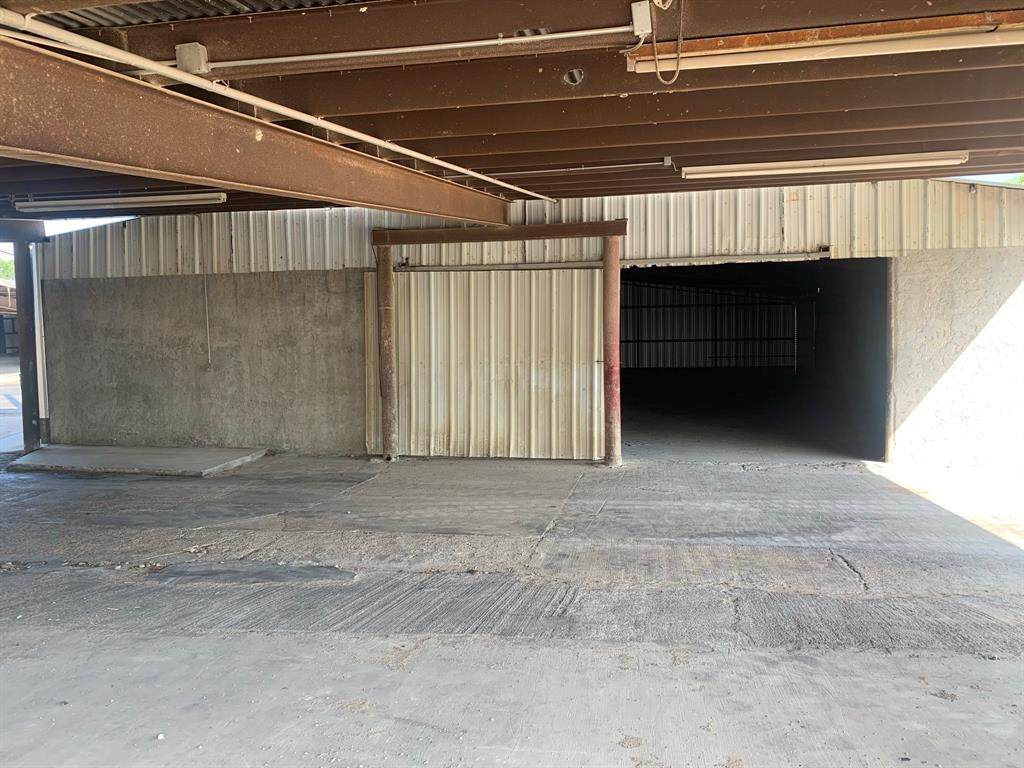 3001 Hwy 199 - Photo 1
