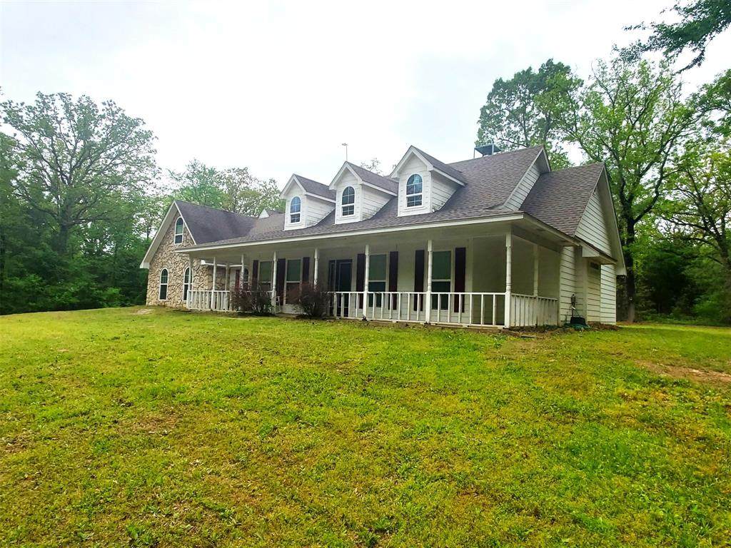404 County Road 1452 - Photo 1