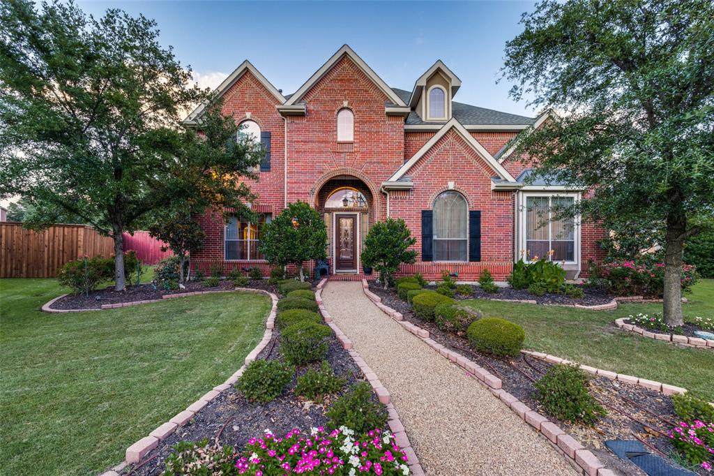 1101 Catalpa Circle - Photo 1