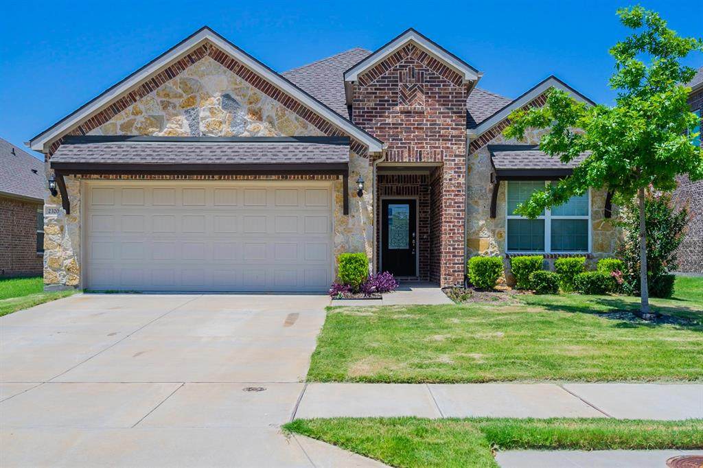 2320 Rigging Drive - Photo 1