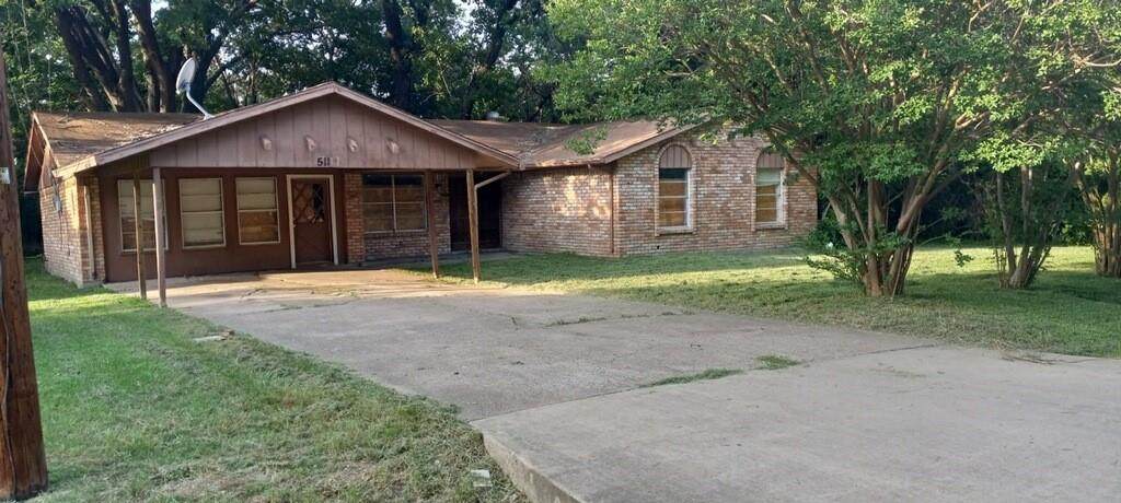 511 Rea Avenue - Photo 1
