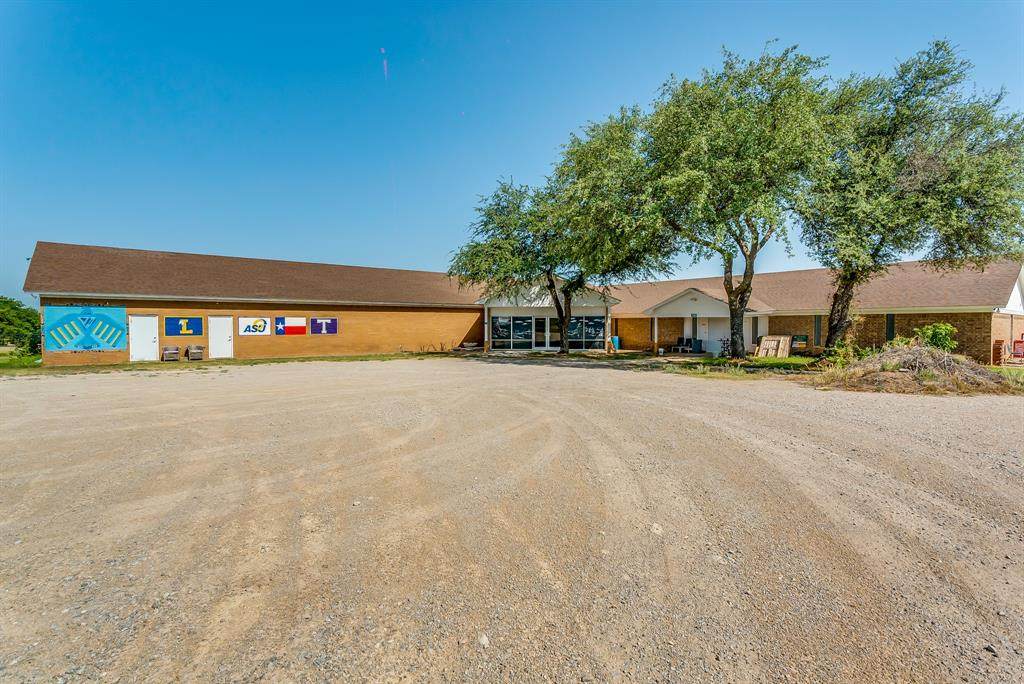 220 Lipan Drive - Photo 1