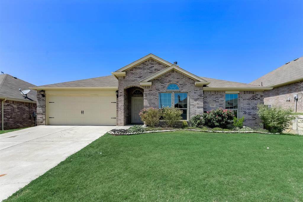 221 Jennie Marie Circle - Photo 1