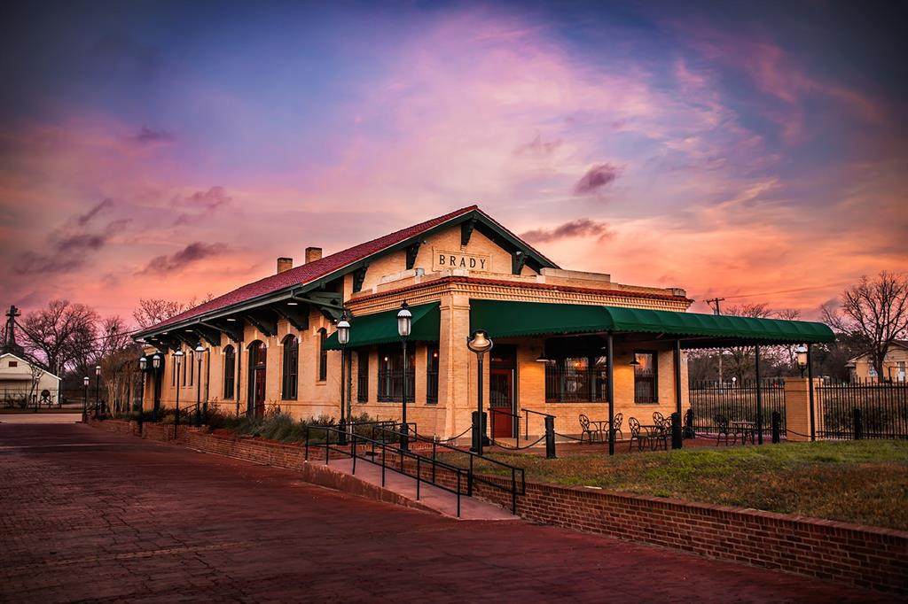 505 Bridge St. Street - Photo 1