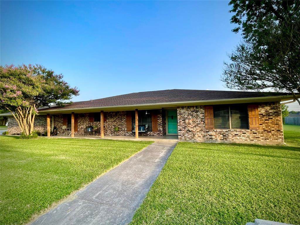 300 Brookhollow Street - Photo 1