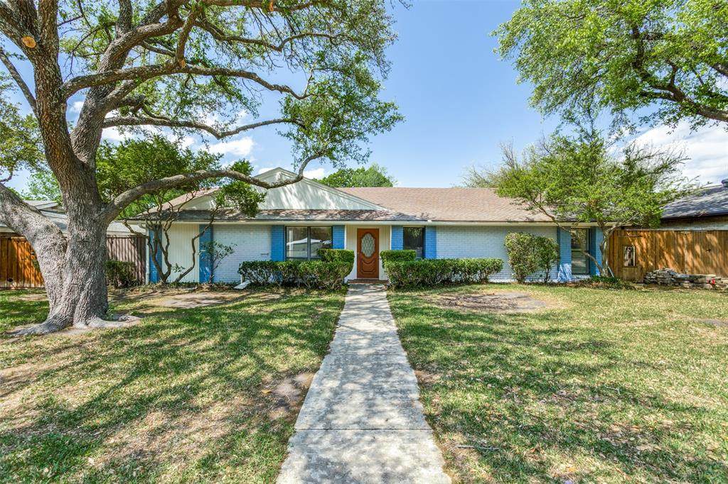 2926 Forest Hills Lane - Photo 1