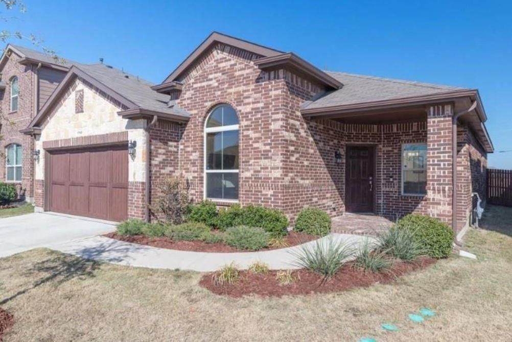 1745 Jacona Trail - Photo 1