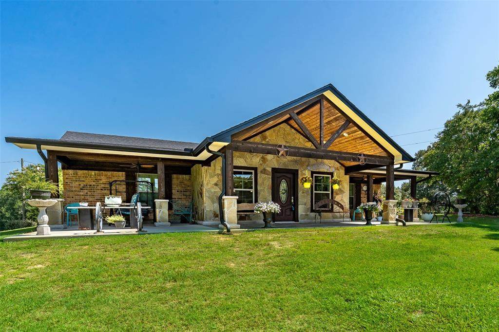 2483 Dee Scott Road - Photo 1
