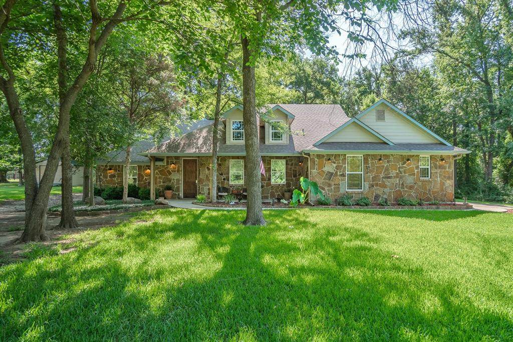 4923 Lago Vista Drive - Photo 1