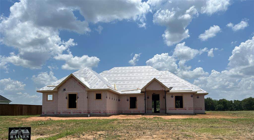 129 Shawnee Trail - Photo 1