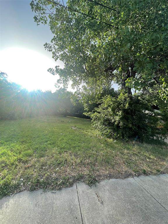 1210 Katy Drive - Photo 1