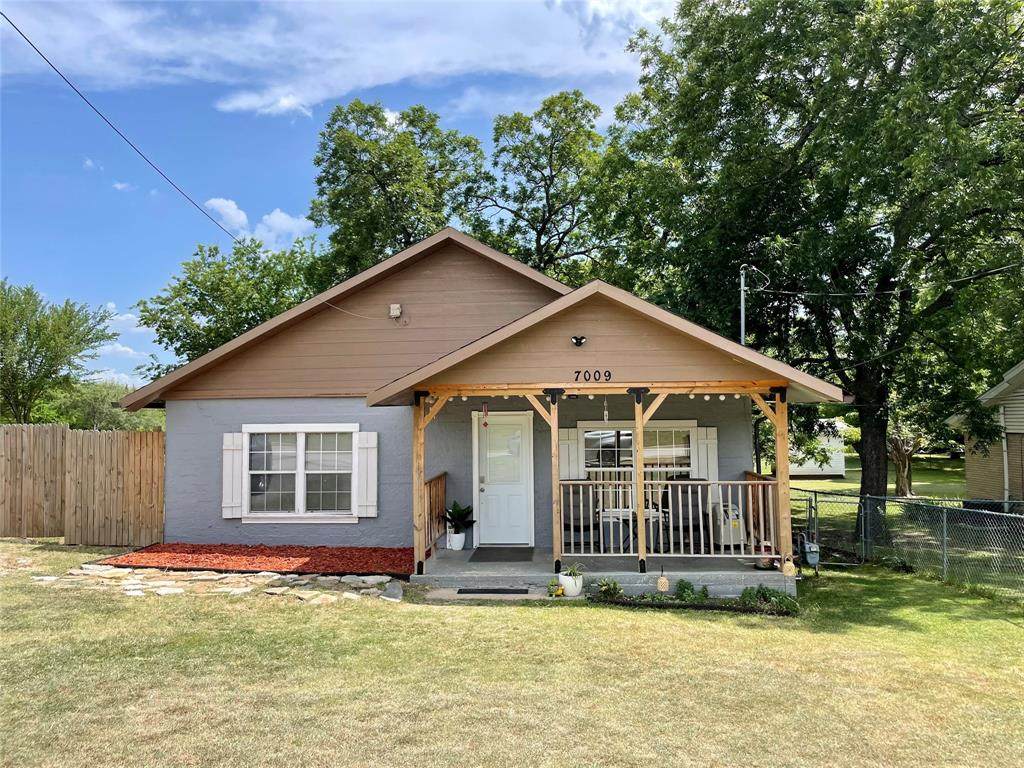 7009 Comanche Trail - Photo 1