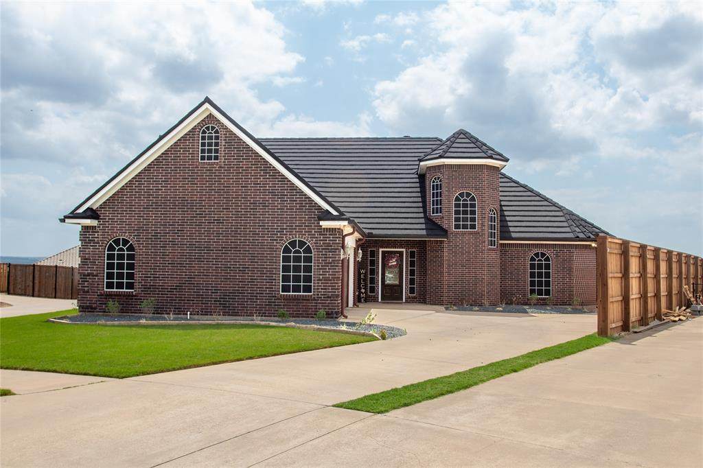 111 Skyline Drive - Photo 1