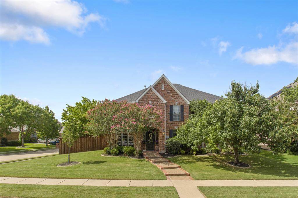 405 Shady Valley Drive - Photo 1