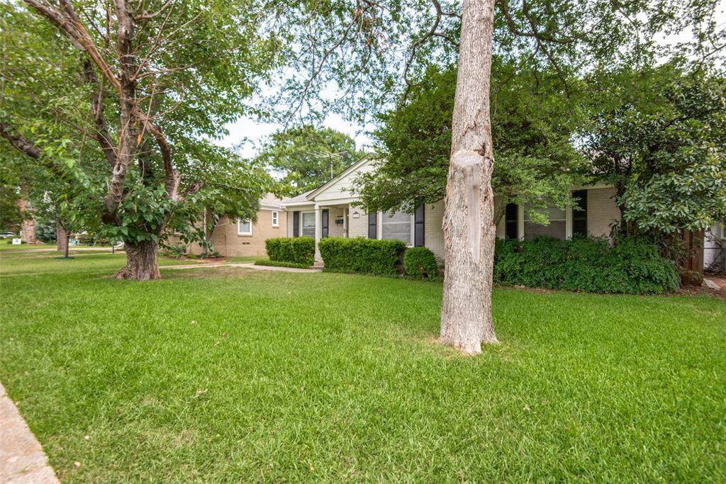 9630 Lakemont Drive - Photo 1