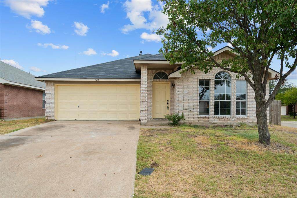 722 Azalea Lane - Photo 1