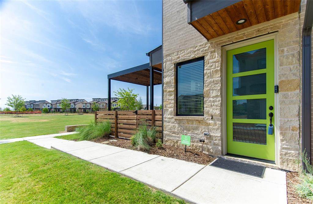 810 Bandera Court - Photo 1