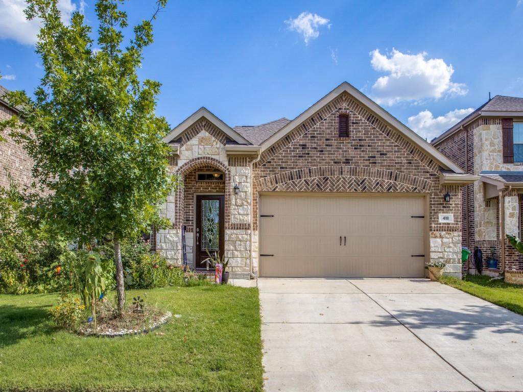 418 George - Photo 1