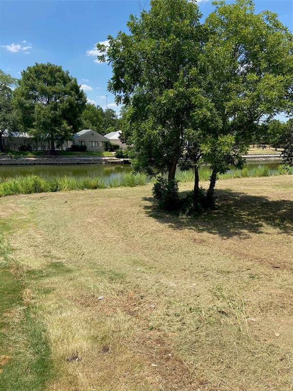 309 Mary Lou Court - Photo 1