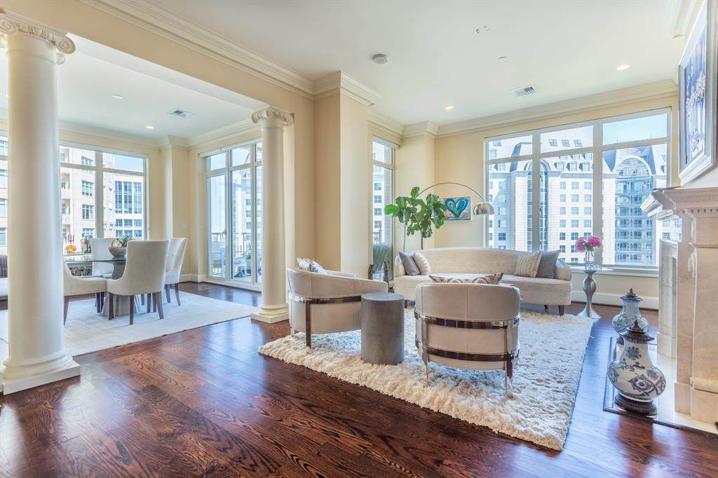 2525 Pearl Street - Photo 1