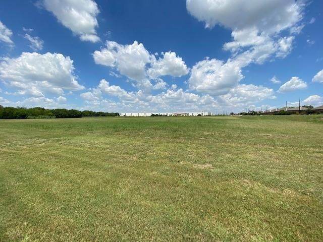 2401 Houston School Road - Photo 1