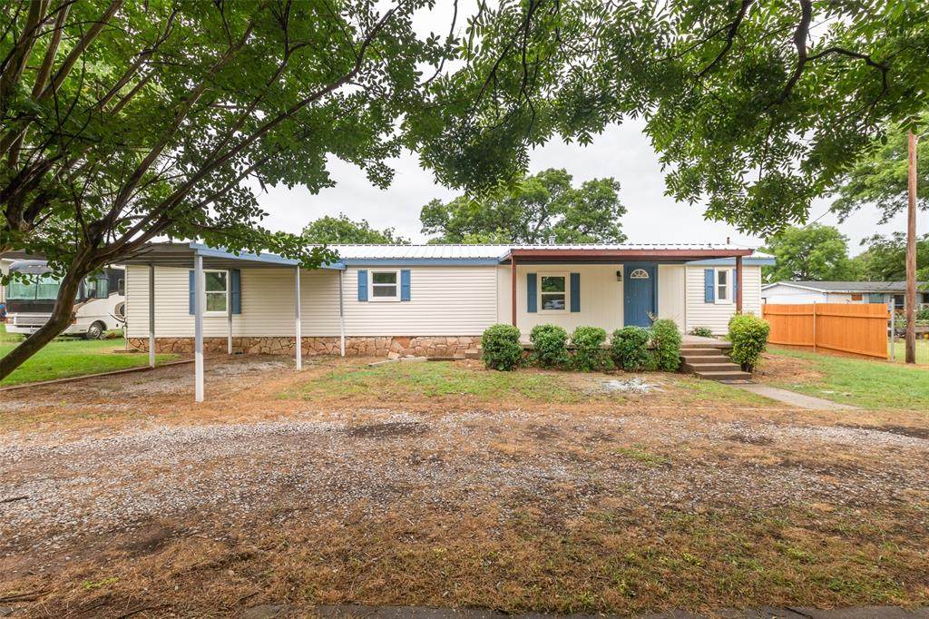 521 Red Bluff Circle - Photo 1