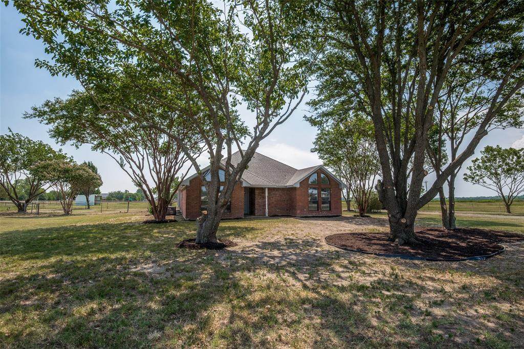 20110 Willow Glade Circle - Photo 1