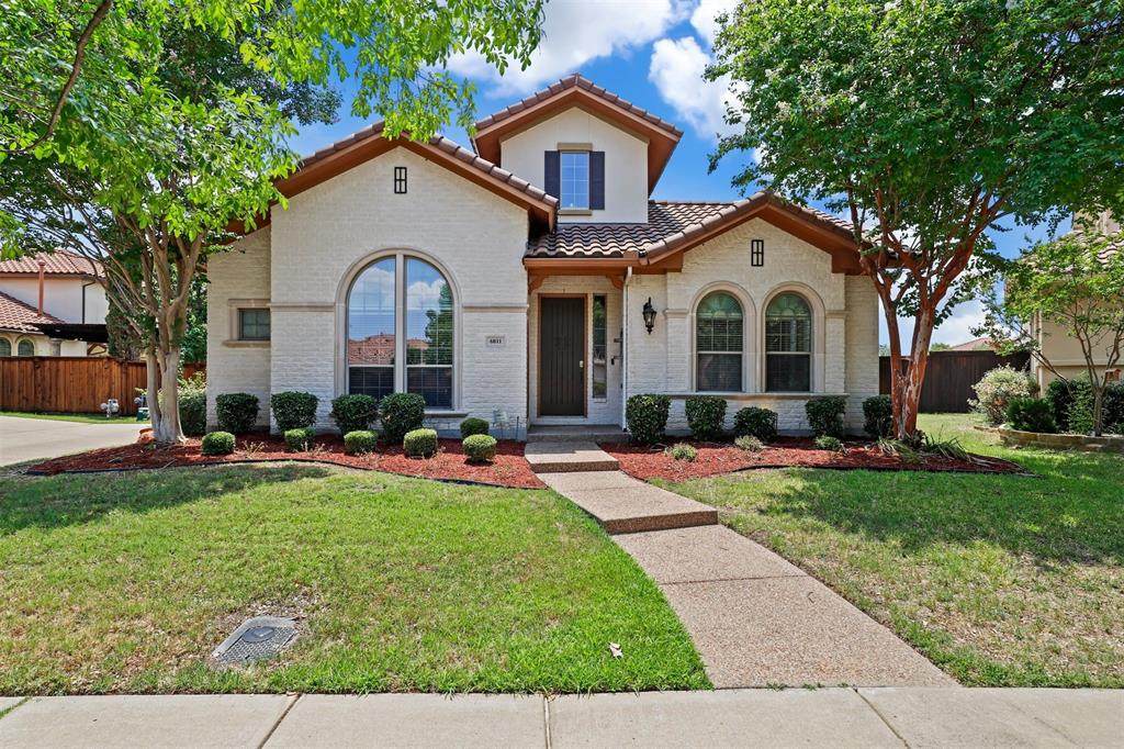 6811 San Fernando - Photo 1