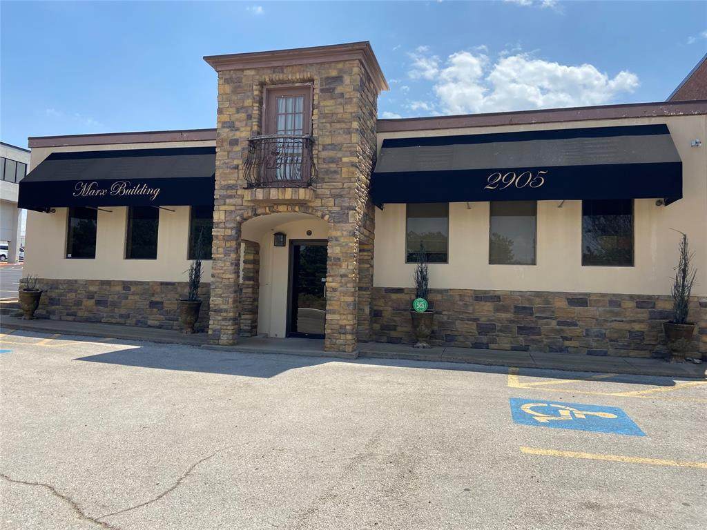 2905 Lackland Road - Photo 1