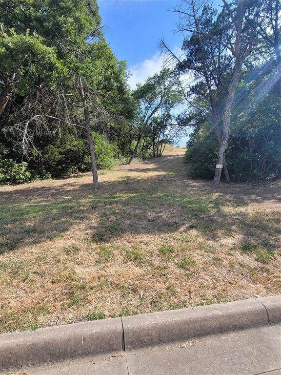 2232 Bluff Court - Photo 1