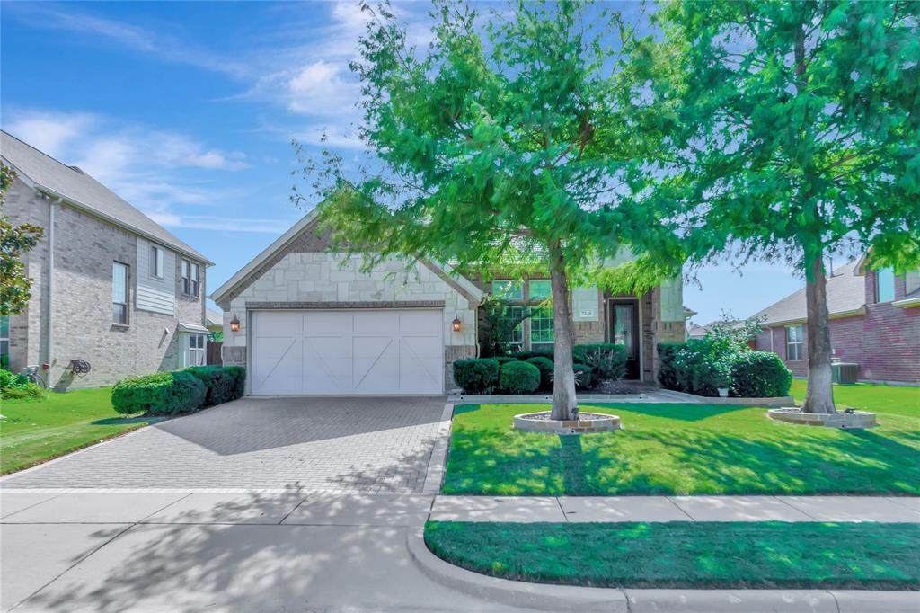 7240 Darsena - Photo 1