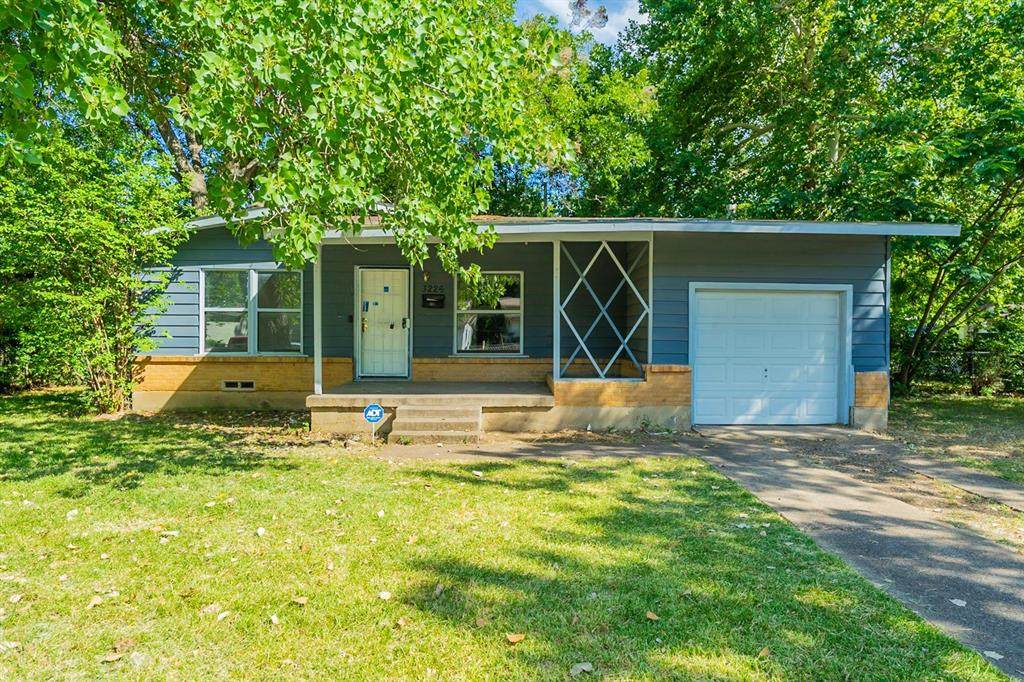 3226 52nd Street - Photo 1