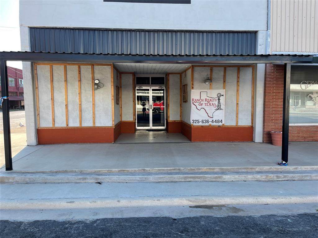 201 Commercial Avenue - Photo 1