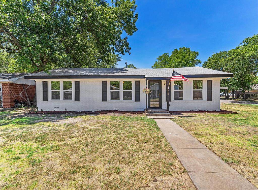 613 Walnut Street - Photo 1