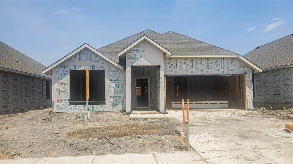 716 Philadelphia Street - Photo 1