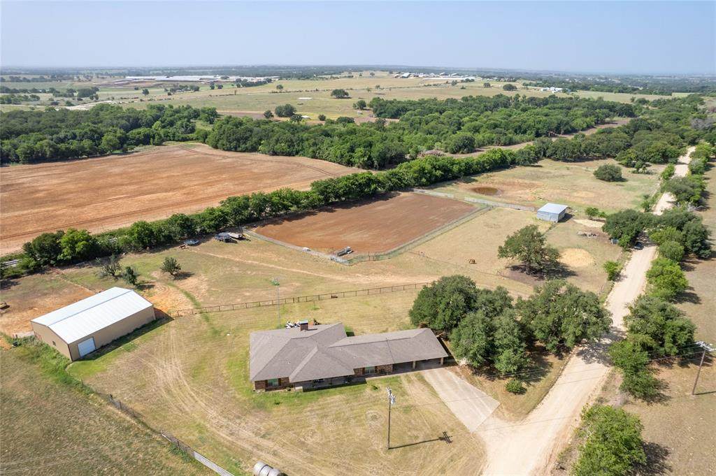915 County Road 338 - Photo 1