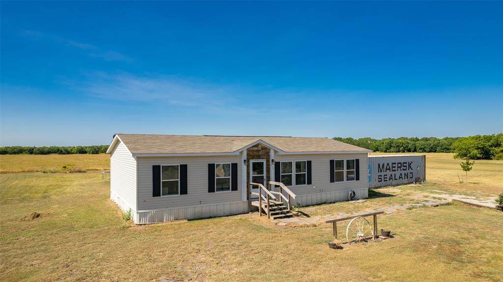 2665 County Road 2136 - Photo 1